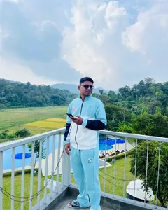 Portrait of Roshan Mhatre